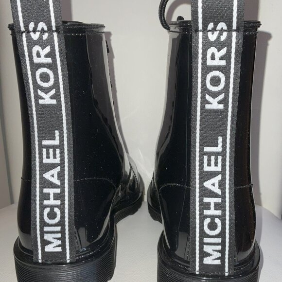 MICHAEL Michael Kors' Tavie - Picture 1 of 3